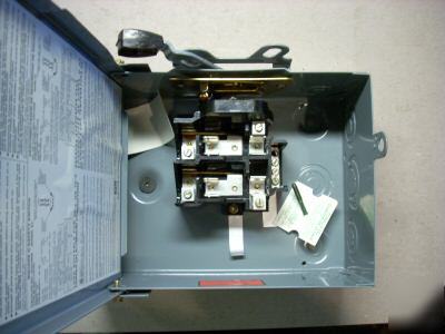 Square d safety switch model D221NRB 30 amp