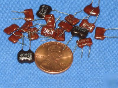 Radial silver dipped mica capacitors ** 68 pf ** 500V