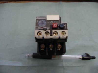 Telemecanique model: LR2D13 contactor/overload relay <