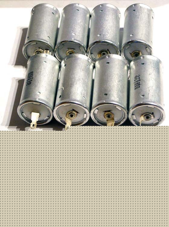 8 x ft-3 0,1UF 600V hi-end teflon capacitors