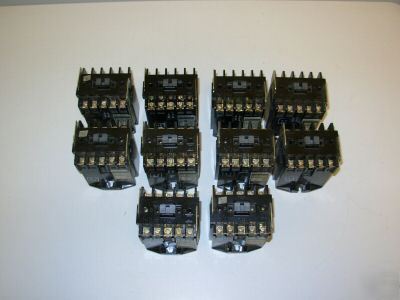 Square d control relays type 0040 120-277VAC 10A (lot)