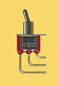 Lot (15) spdt c&k 7101 pc mount right angle switch 5AMP