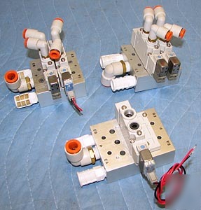 3 smc SY5120 series pneumatic solenoid valve manifolds
