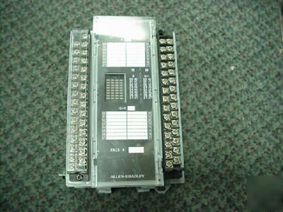 Allen bradley 1791-32AO rev.b