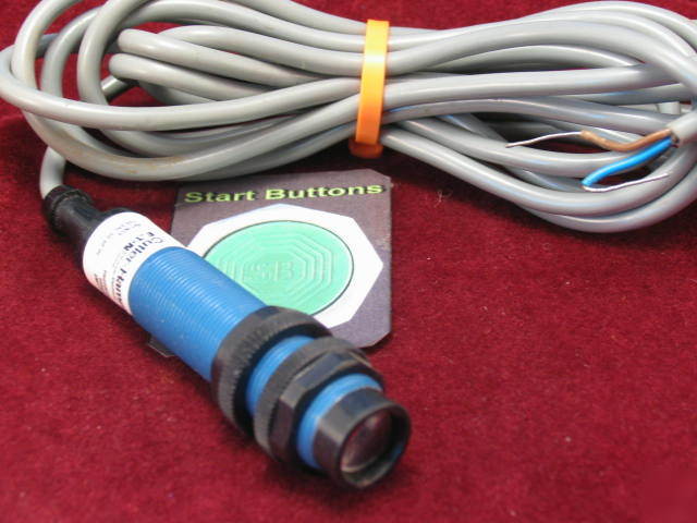 E58CAL18A2E2 cutler hammer photoelectric sensor switch