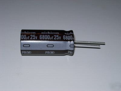 Nichicon 6800UF/25V/105C radial e'lytic capacitor: 30