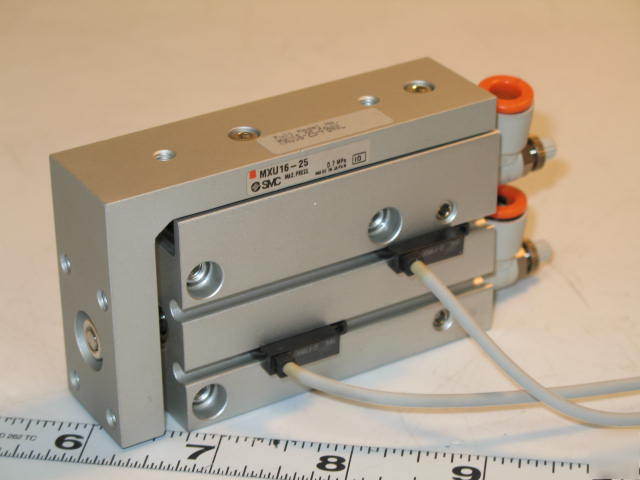 Smc pneumatic air linear table slide MXU16-25 w/switch