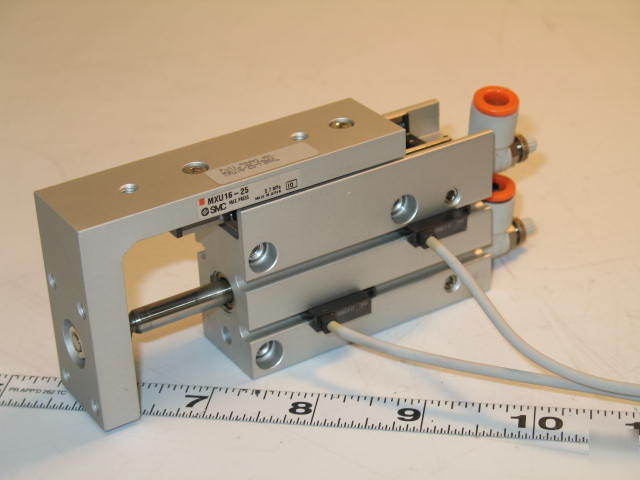 Smc pneumatic air linear table slide MXU16-25 w/switch