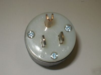 Used hubbell HBL5266C 5-15P 15A 125V male end plug