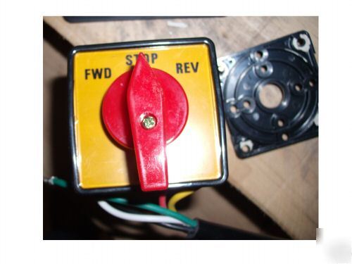 New 1-1/2 hp motor from shaper- fwd/rev switch -pulley 