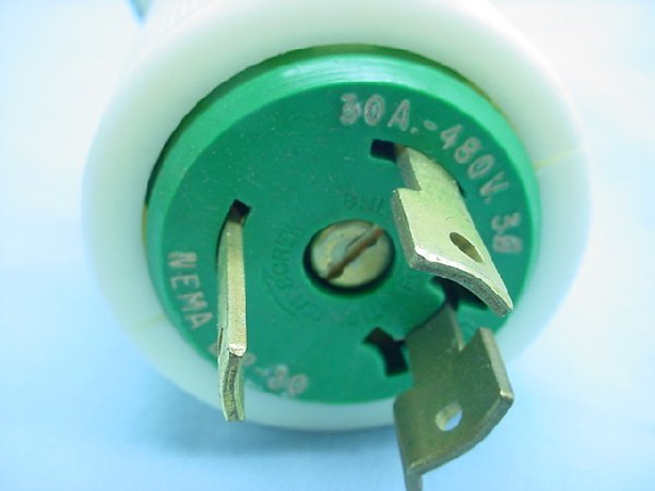 Leviton L12-30 locking plug 30A 480V 71230-p
