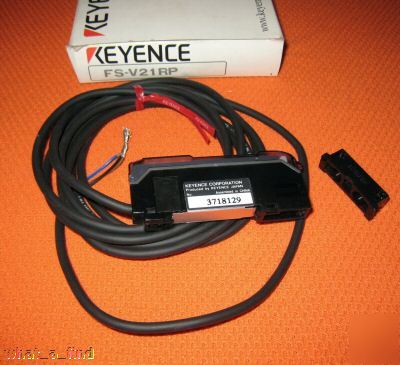 New keyence fs-V21RP photoelectric fiber optic FSV21RP