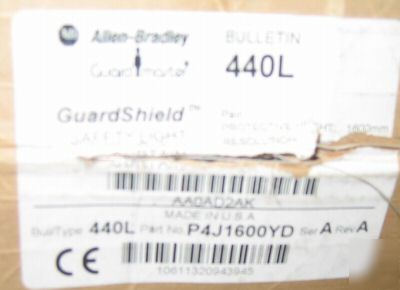 Allen-bradley safety light curtain 63