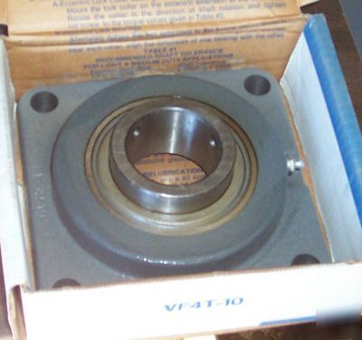 Browning VF4S-132 bearing flange unit 