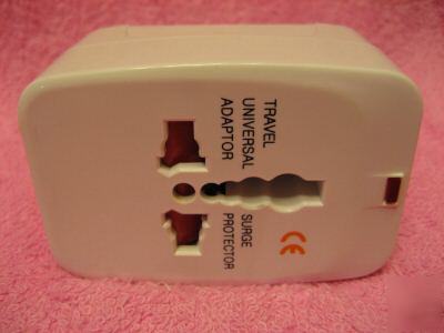 Universal travel charger plug adaptor convertor socket 