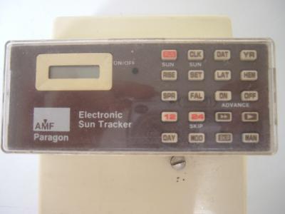 Amf paragon electronic sun tracker