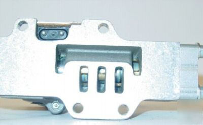 New schrader bellows L4452910253 solenoid valve - brand 