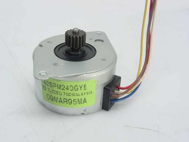 Panasonic 42SPM24DGYE stepper motor 42SPM 5 volt 250 ma