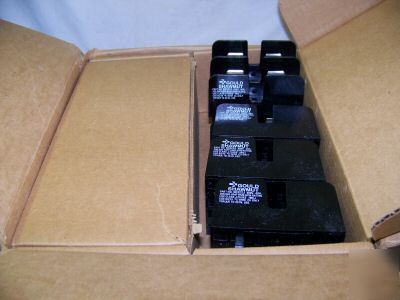 New lot 30 amp gould shawmut fuse block #60322J