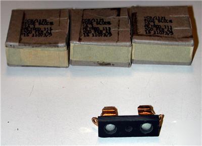 Bussman fuse block for fuses and rectifiers 4 ea. nos