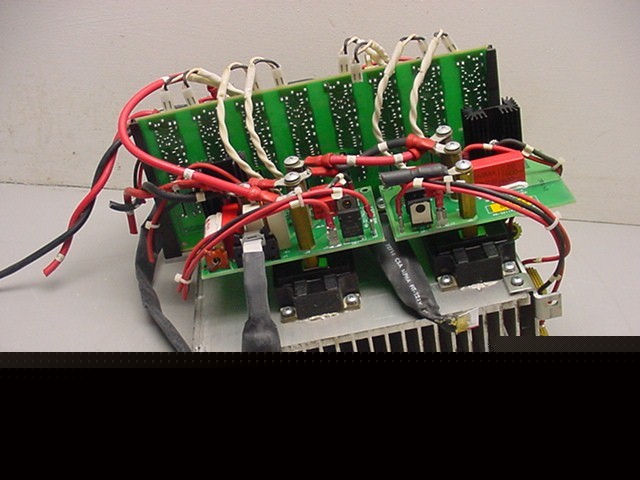 4 toshiba MG200Q2YS40 modules w/ heat sink resistors