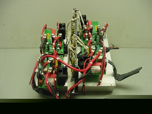 4 toshiba MG200Q2YS40 modules w/ heat sink resistors