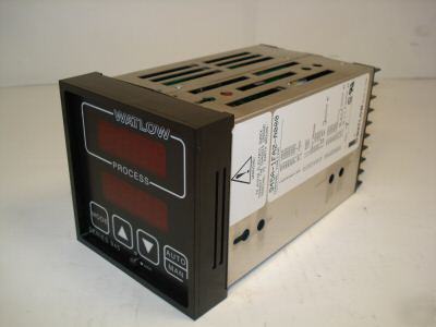 Watlow-temp. controller-945A-1FA2-A000