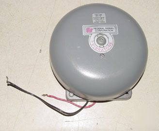 Federal signal vibratone signal bell model a-6 & 600