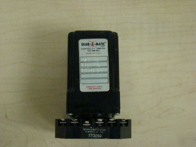 Skan a matic R40100 relay and 770050 socket, unused =
