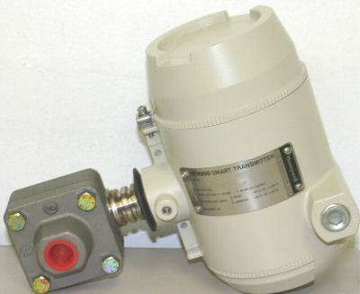 Honeywell ST3000 smart pressure transmitter with box