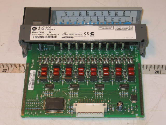 Allen bradley output module 1746-OB16 series c