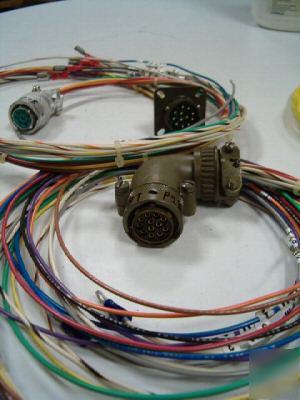 Lot of 7 various burndy connectors G2B1822SNF & more