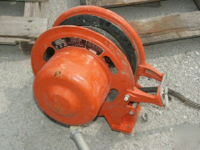 Appleton reelite weatherproof cable reel 10 gauge 35 ft