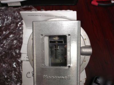 Honeywell pressure switch C645B 1013