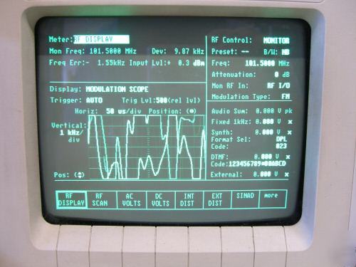 Motorola R2600B / hs communications analyzer