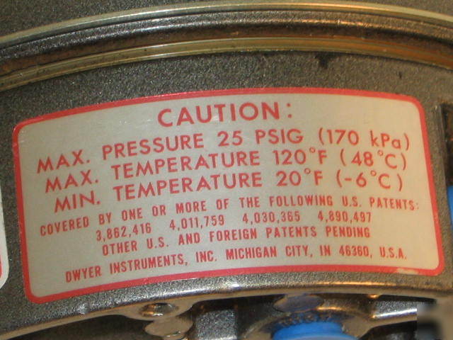 New dwyer differential pressure gage 172063 0-5 in wc 