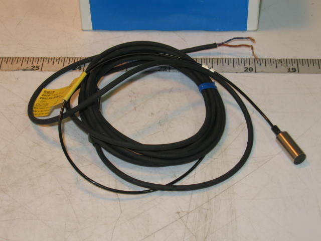 New omron inductive proximity sensor tl-W3MC2