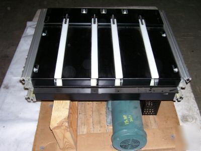 Seamans rapid stand 4 chain drive system