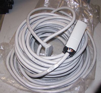 Allen bradley 1492-CABLE160Y with wiring terminal 1756