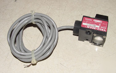 Banner valu-beam photoelectric sensor SMA990CV