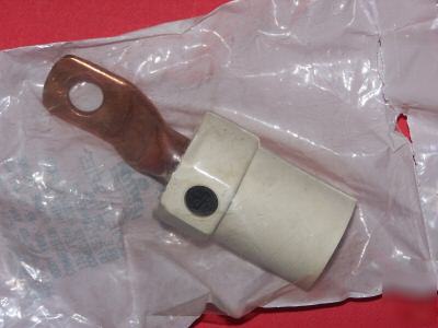 Leviton male cam type offset connector 16M22-w