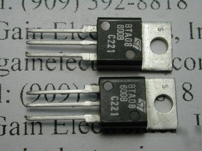 St BTA08-600B triac to-220AB 8 a 600V nos