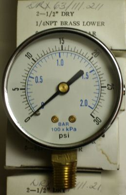 Lot of (8) 2.5" pressure gauge 30 psi, 2 bar/kpa 1/4"