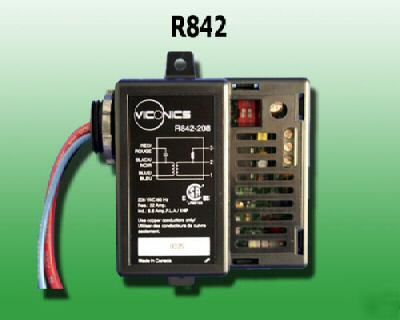 Viconics electrical relay model R842-240
